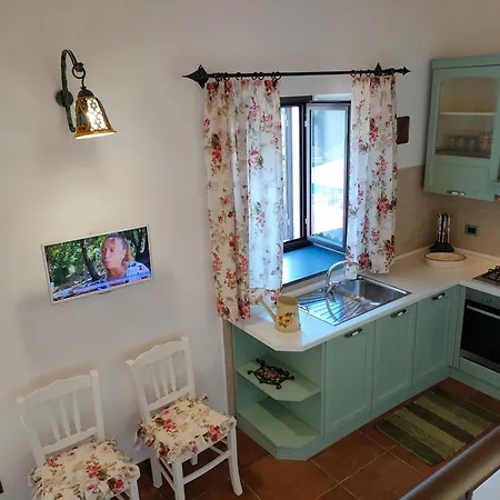 Apartment Casa Dell'antico Ulivo 2 By World